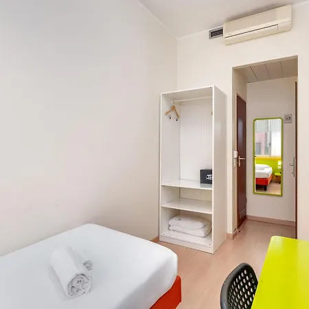 Hotel Ornato Mediolan