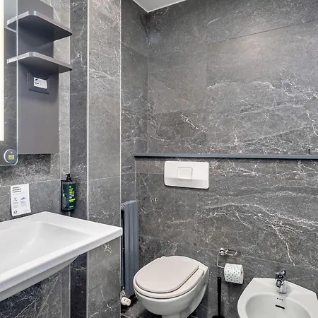 Ornato 3* ميلان