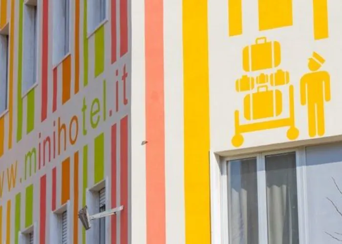 Ornato فندق ميلان