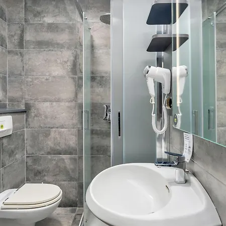Ornato 3* Milan